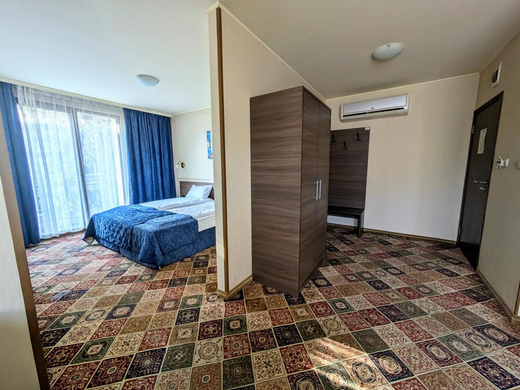 Hotel La Roka スタラ・ザゴラ エクステリア 写真