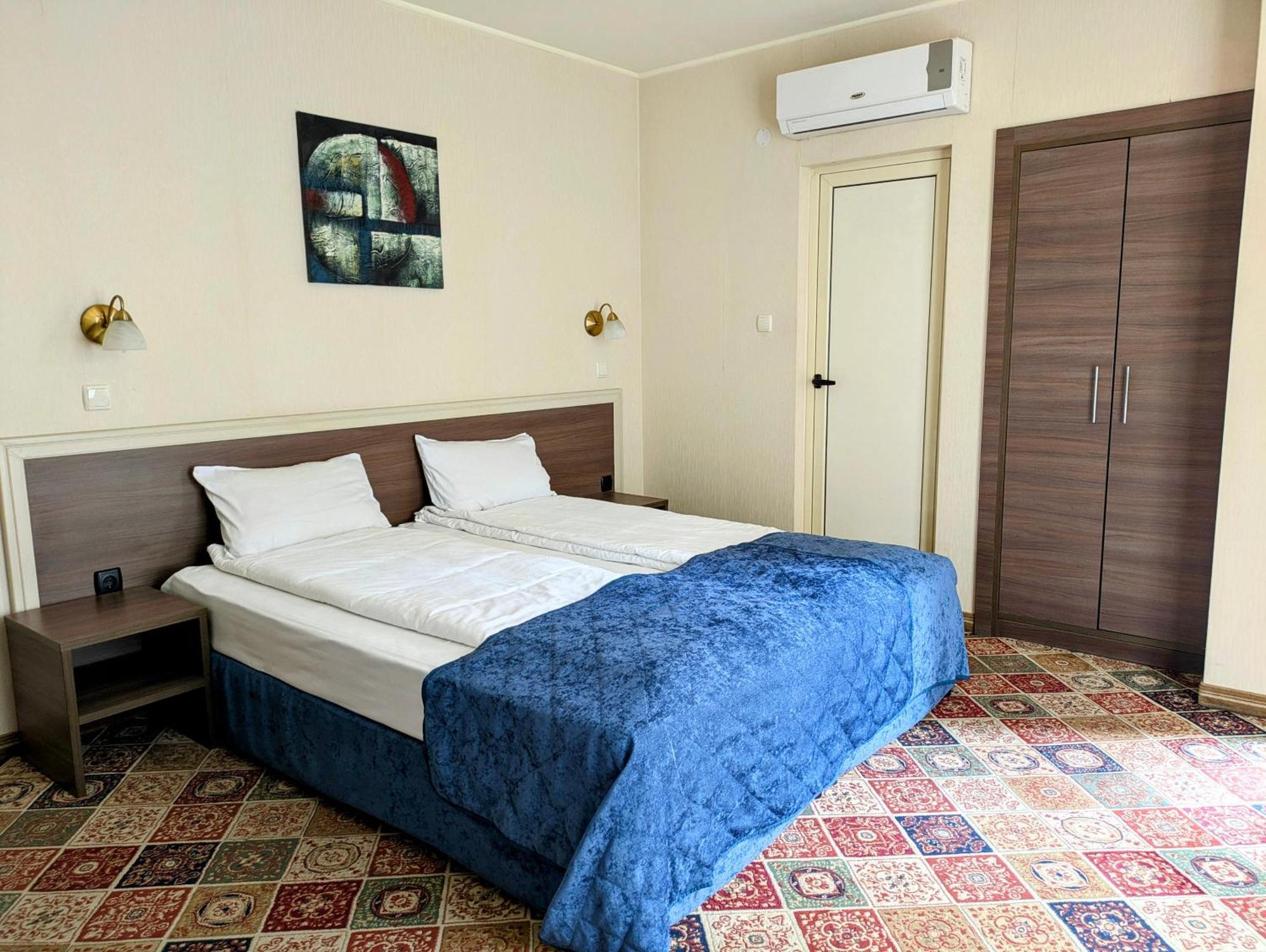 Hotel La Roka スタラ・ザゴラ エクステリア 写真